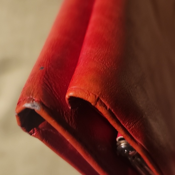 Renwick ranch Red leather wallet - Picture 9 of 10